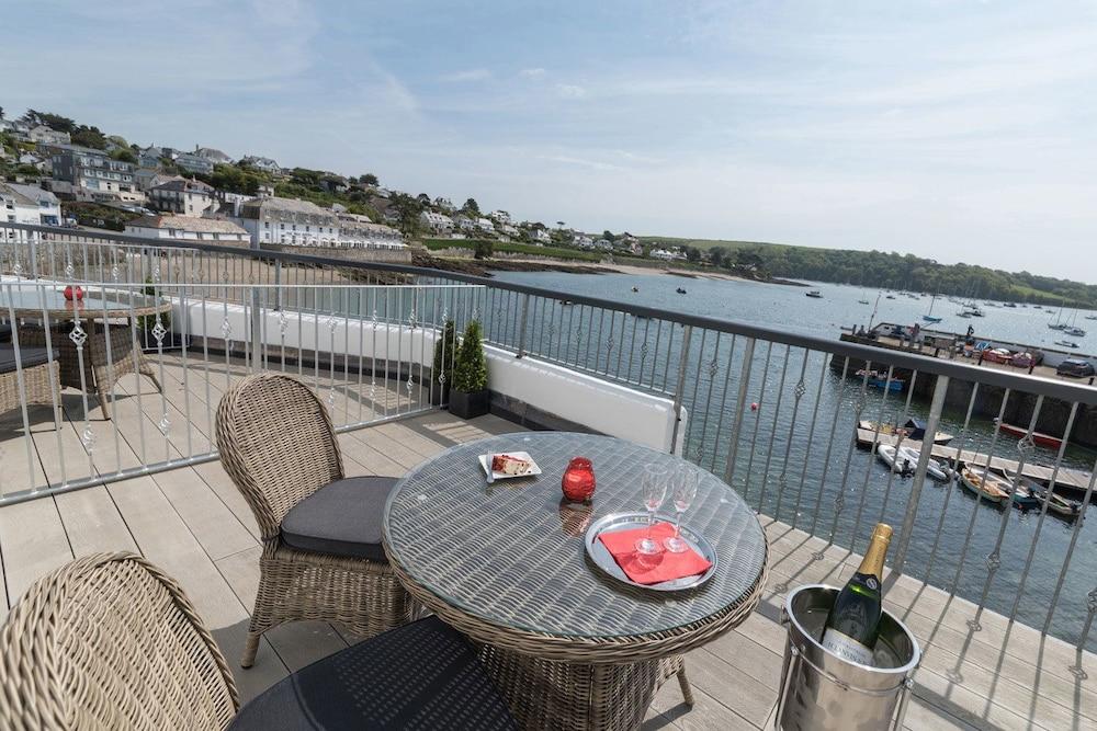 Ship And Castle Hotel Saint Mawes Exterior foto